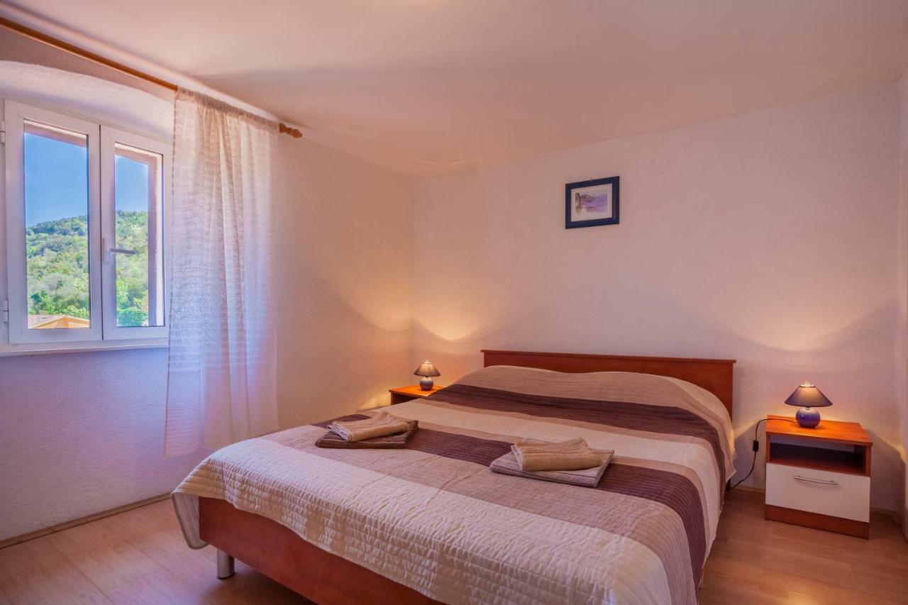 Apartment Surdic ヴァルン エクステリア 写真