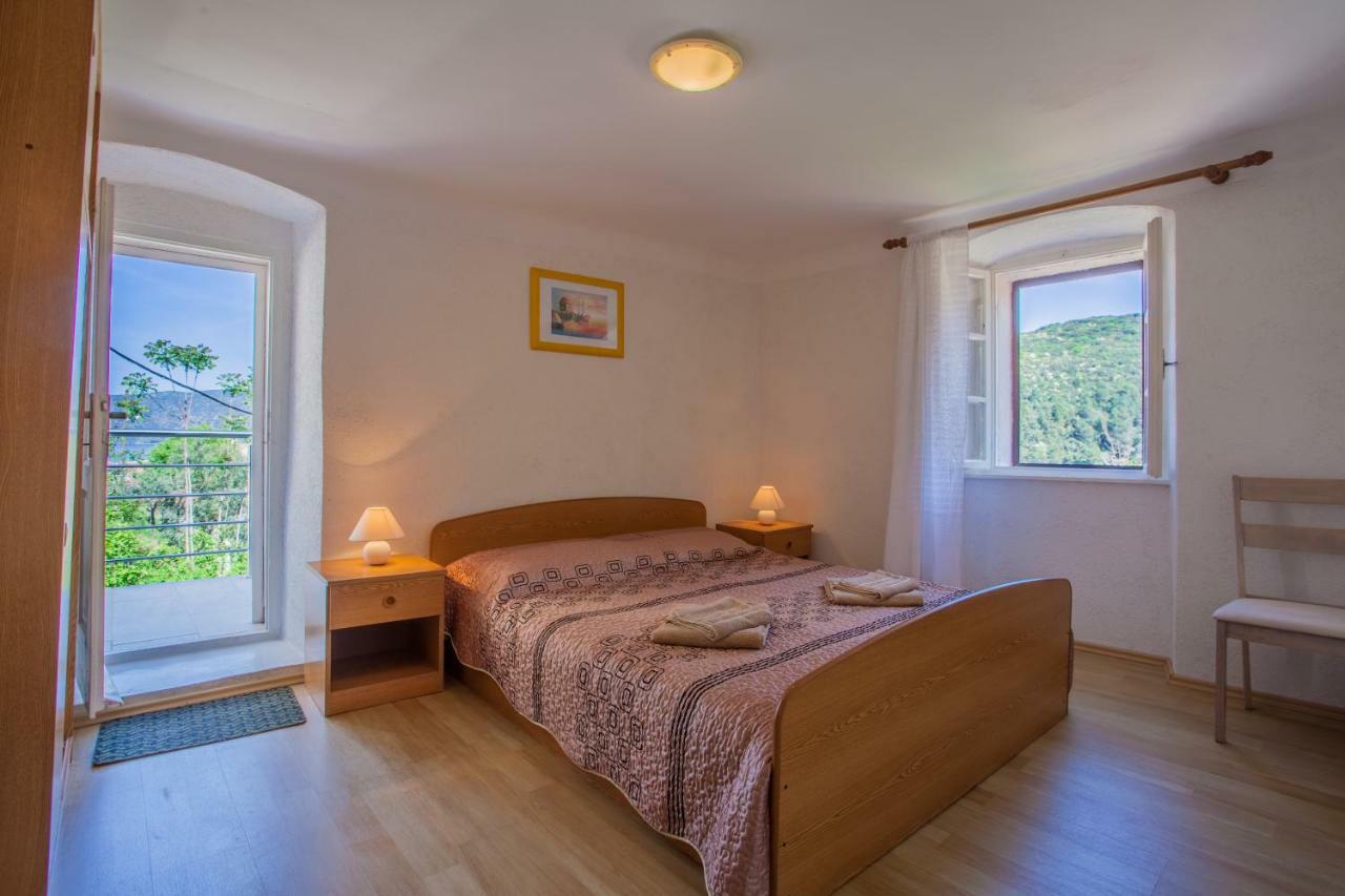 Apartment Surdic ヴァルン エクステリア 写真